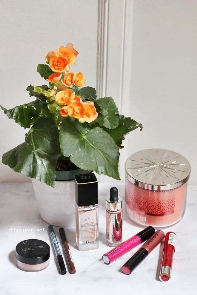 Beauty: Shimmery Makeup for Spring | janavar.net