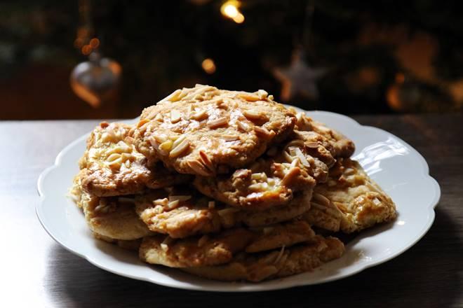 janavar.net | Recipe: Almond Cookies