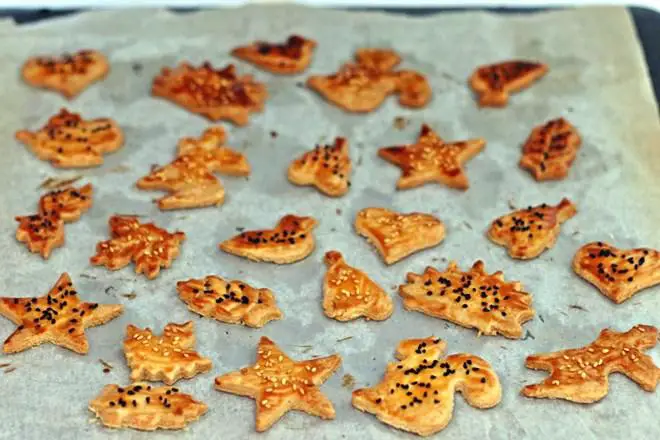 Recipe: Turkish Salty Cookies (Tuzlu Kurabiye) | janavar