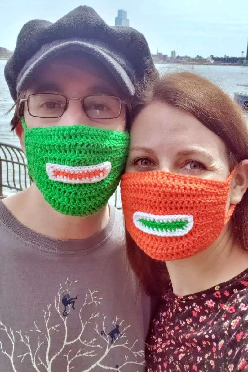 Easy DIY: Crochet Face Mask | janavar.net