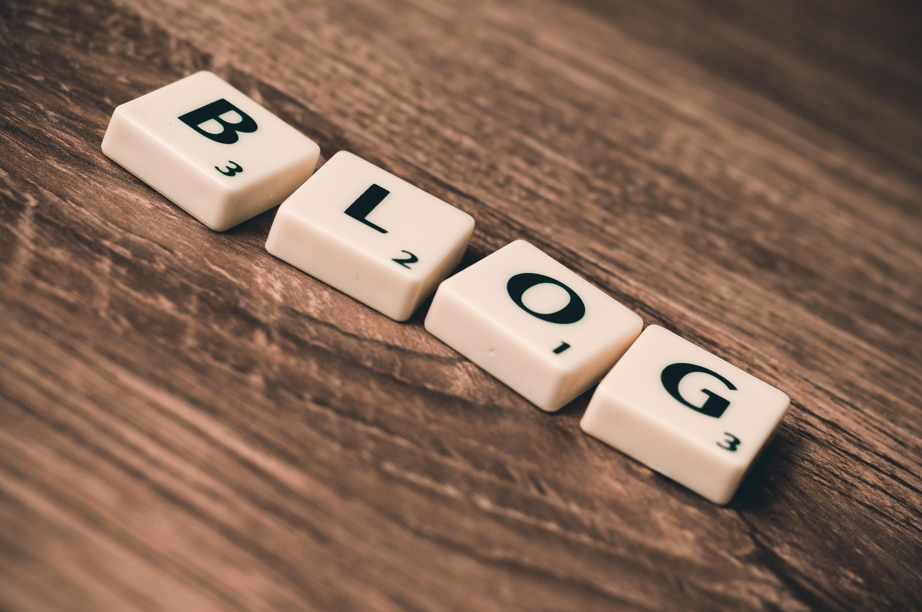 Résumé: 28 Days of Blogging