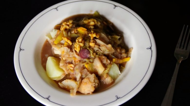 Recipe: Early Fall Vegan Savoy Cabbage Stew | janavar