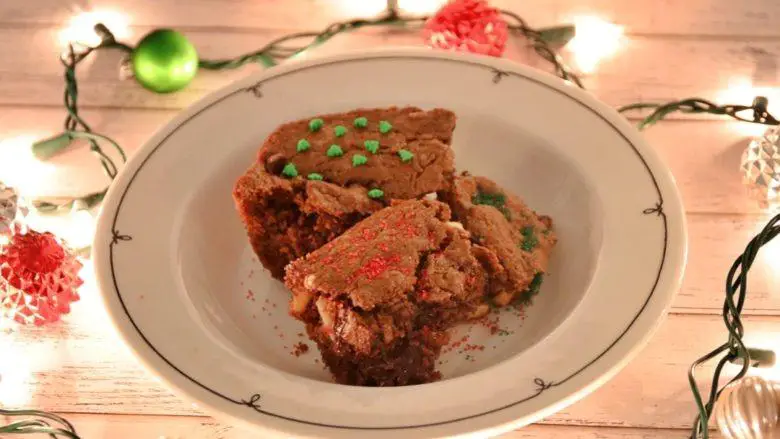 Recipe: Chewy Christmas Brownies with Marzipan for #nationalbrownieday | janavar